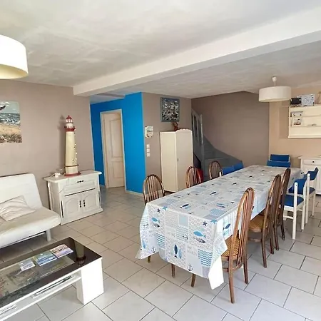 Eugene & Eugenie - Maison Familiale - Proche Gare 4* Ле-Сабль-д’Олон