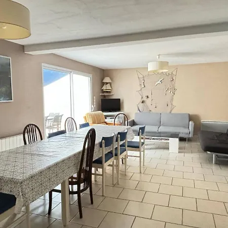 Eugene & Eugenie - Maison Familiale - Proche Gare Casa de hóspedes