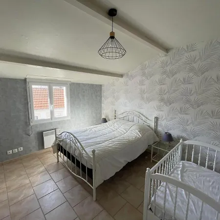 Eugene & Eugenie - Maison Familiale - Proche Gare Casa de hóspedes 4*